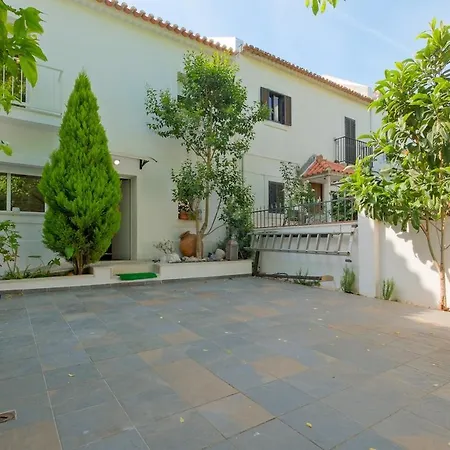 Elegant Guest With Hot Tub Full Shared Homestay *